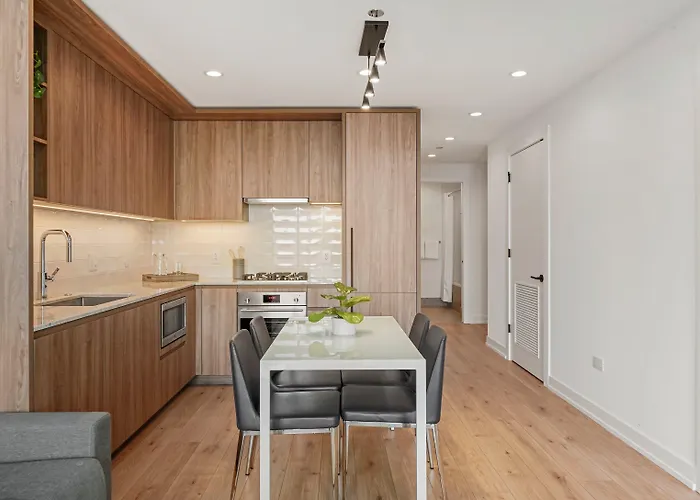 Level - River North 4* Chicago