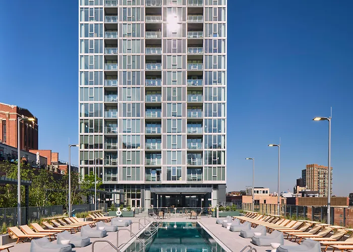 Level - River North Chicago